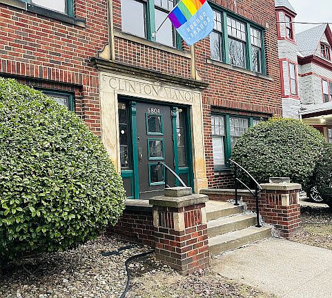 2nd image of 6804 W Clinton Ave #11