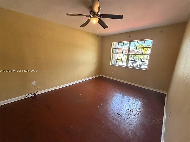 17950 NW 6th Ct — Photo 8