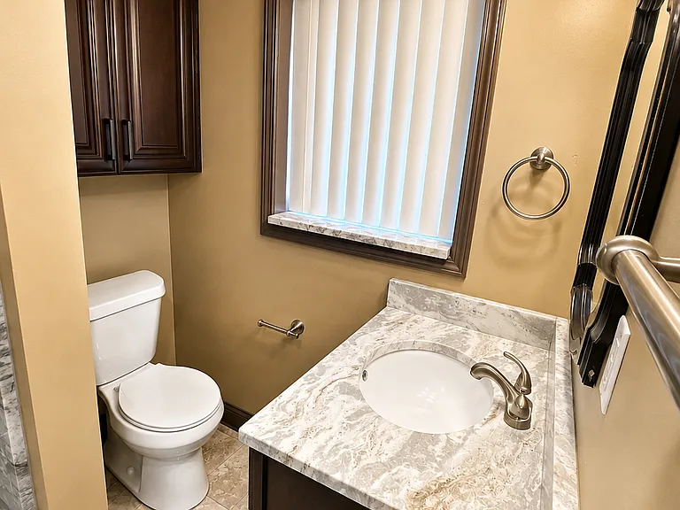 1651 J St #105 — Photo 9