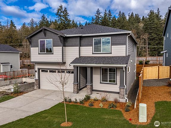 2nd image of 2034 NE Norseman Way