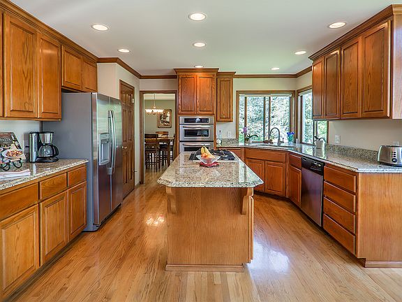 5th image of 23219 SE 15th Ct