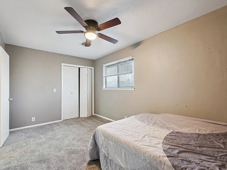 9605 Hefner Village Blvd — Photo 23