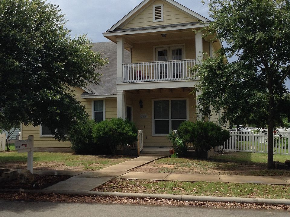 218 Mendez Loop
