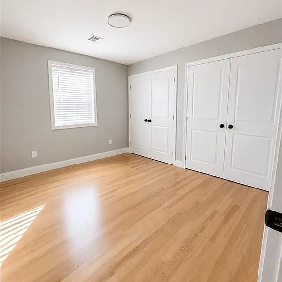 31 Vandewater St — Photo 6