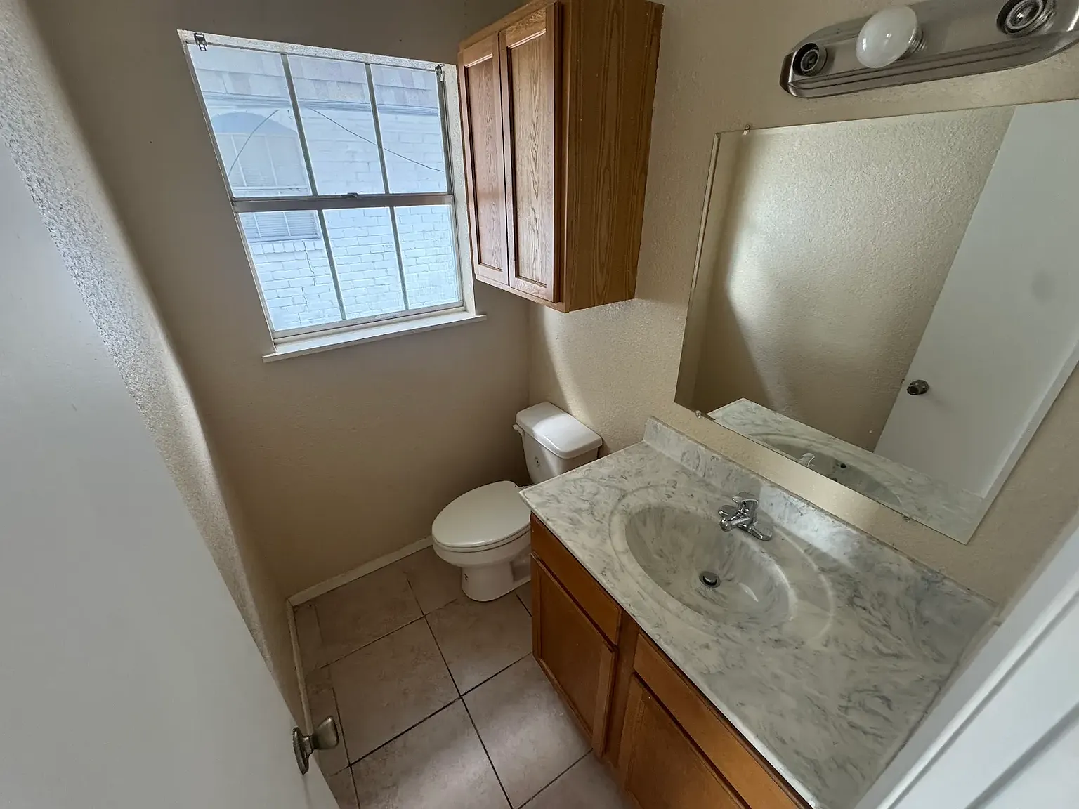 2 bed, 1.5 bath, $795 — Photo 4