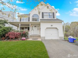 220 Raritan St, South Amboy, NJ 08879