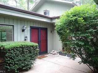 550-25 Russet Wood, Aurora, OH 44202 | MLS #5008023 | Zillow