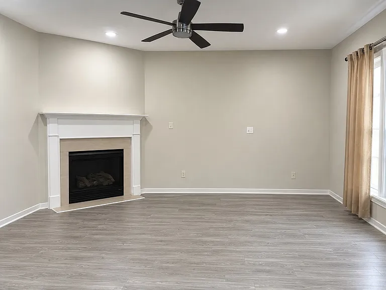 6010 Ellington Cv — Photo 6