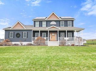 13 Sky View Ln, Chester, NY 10918