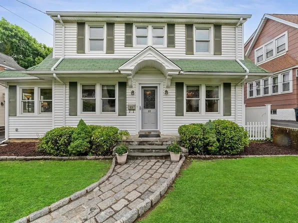 63 Kingston Avenue, Yonkers, NY 10701