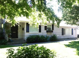 2747 NE 90th St, Seattle, WA 98115