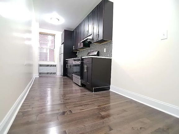3rd image of 751 Saint Marks Ave APT B20