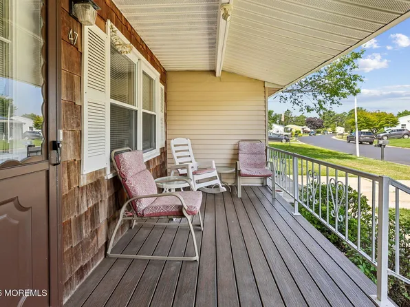47 Hartford Road, Whiting, NJ 08759