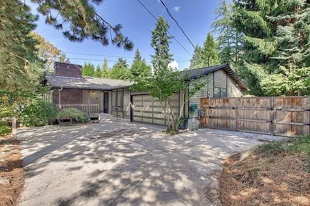 7204 76th Ave SE — Photo 24