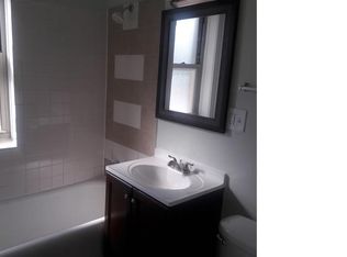 6657 S Whipple St APT 3, Chicago, IL 60629