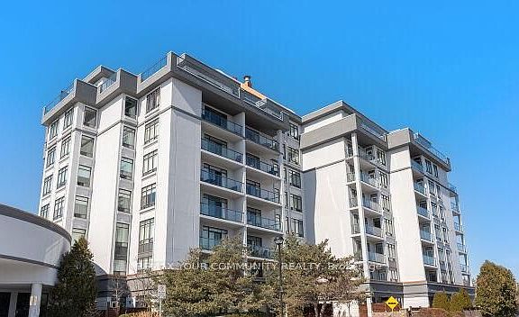 3rd image of 11121 Yonge St #519