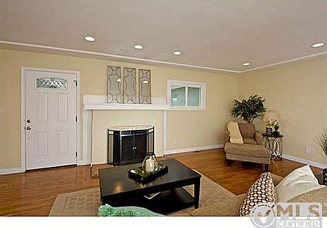 4th image of 4878 Lila Dr