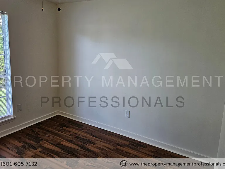1732 Brookhollow Cir — Photo 19