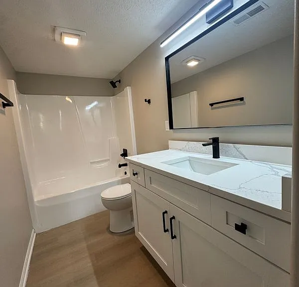 7396 Kestrel St — Photo 16