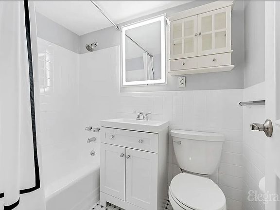 5th image of 165 E 32nd St APT 2-H