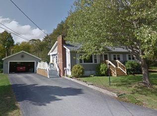 9 School St, Kittery, ME 03904