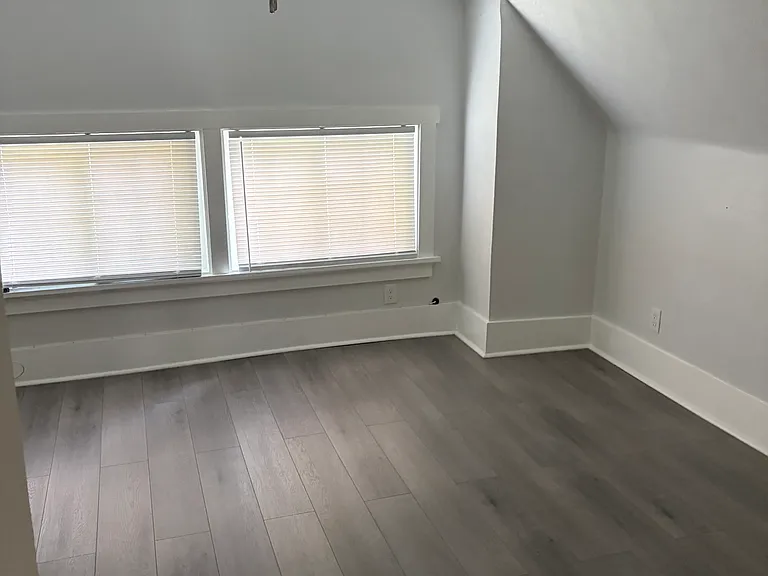 1020 Portland St #2 — Photo 6