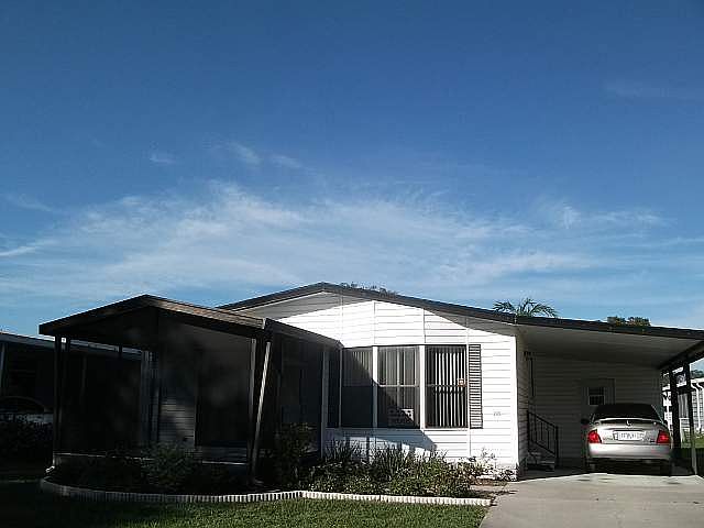 1st image of 4805 Lakeland Harbor Cir