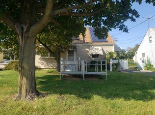 333 Giles Ave, Middlesex, NJ 08846