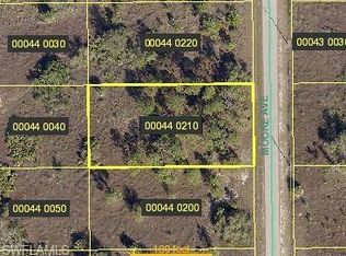 1917 Moore Ave, Lehigh Acres, FL 33972