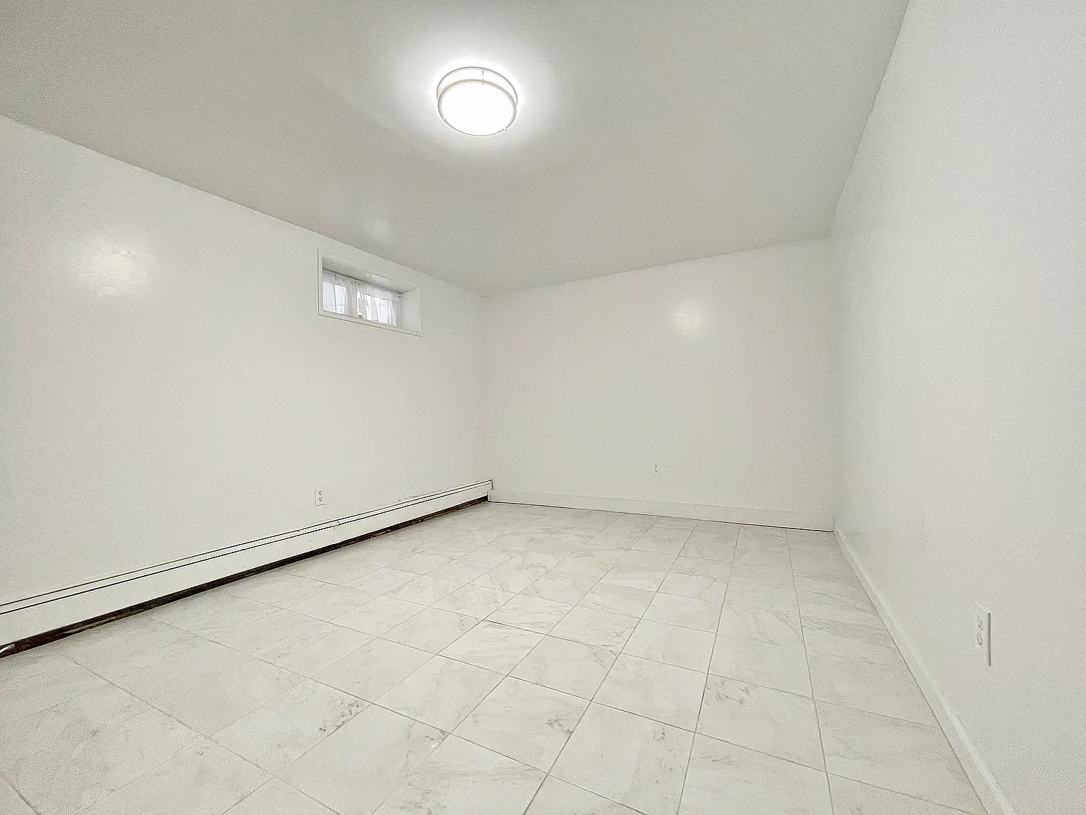 2 bed, $2,000 — Photo 3