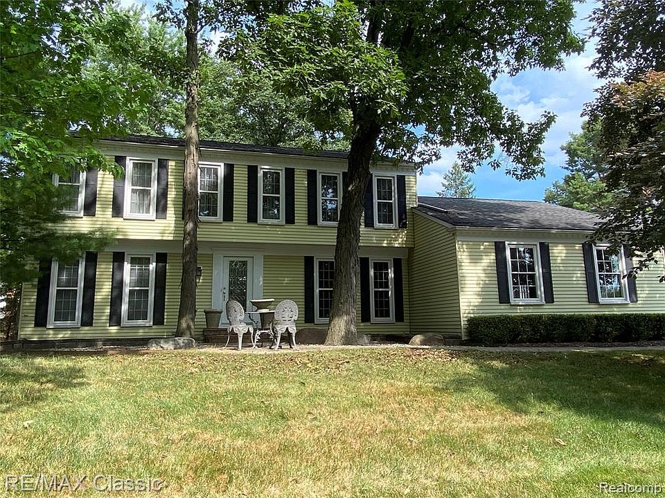 1st image of 5331 Savoie Ct