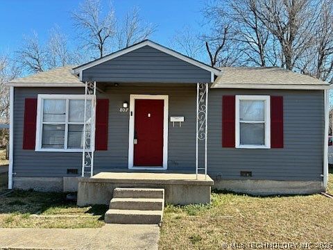 1st image of 807 N Kingston Ave