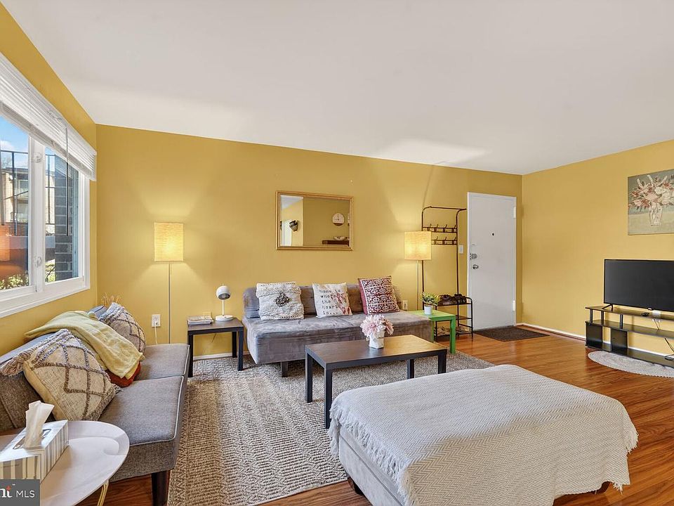 1st image of 3850 Bel Pre Rd APT 4