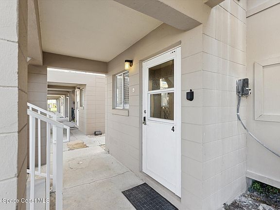 3rd image of 1 N 1st St APT 4