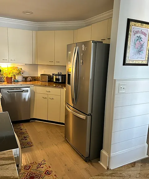 150 Wappoo Creek Dr #8 — Photo 4