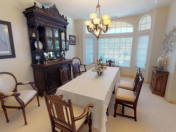 5th image of 18549 Menahka Ct