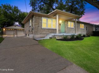 7612 Brewer Dr, Louisville, KY 40258