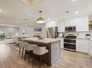 2236 S Piney Point Rd APT 101, Houston, TX 77063