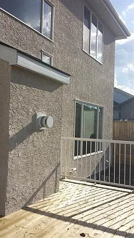 2 bed, 1.0 bath, 1100 sqft, $1,400 — Photo 2