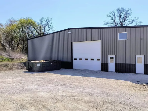 2286 Highway 9, Decorah, IA 52101