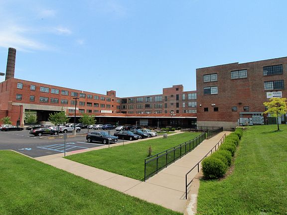 5th image of 8125 Michigan Ave APT 314
