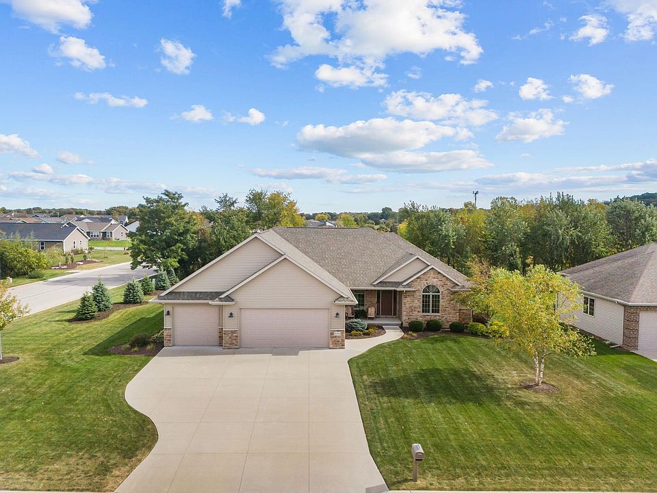 1st image of W5003 Cherrywood Dr
