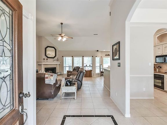 5th image of 28510 Diamond Creek Dr