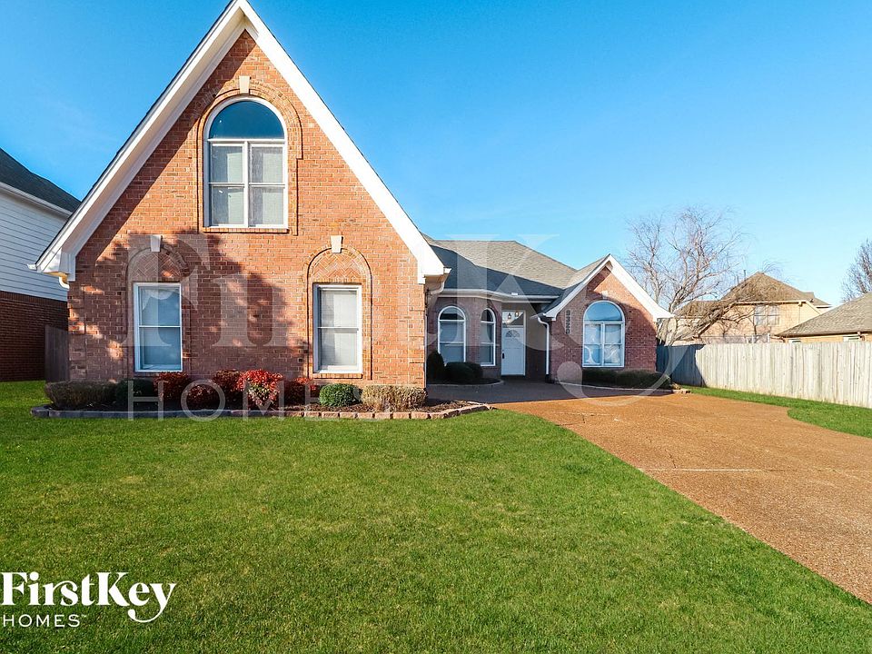 1st image of 9320 Helmsley Dr