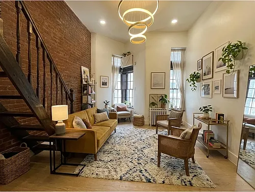 15 W 82nd St #3A Photo 1