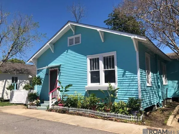 818 Costello Ln, Baton Rouge, LA 70802