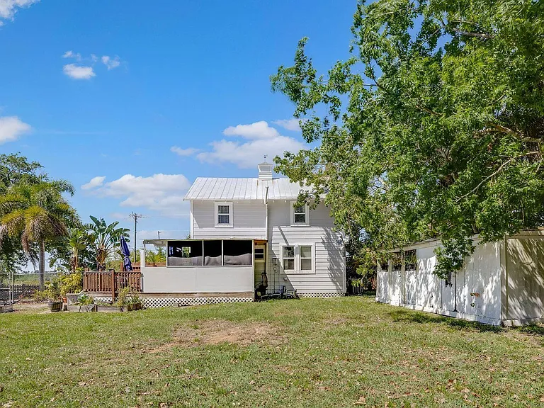 1425 E Crisafulli Rd — Photo 6