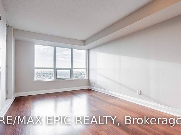 2nd image of 30 N Park Rd #810