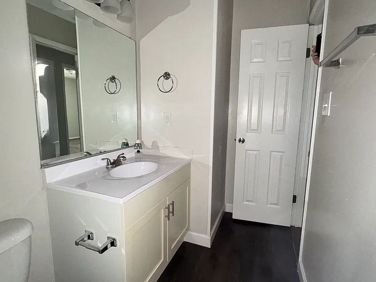 2442 Winston Way — Photo 17