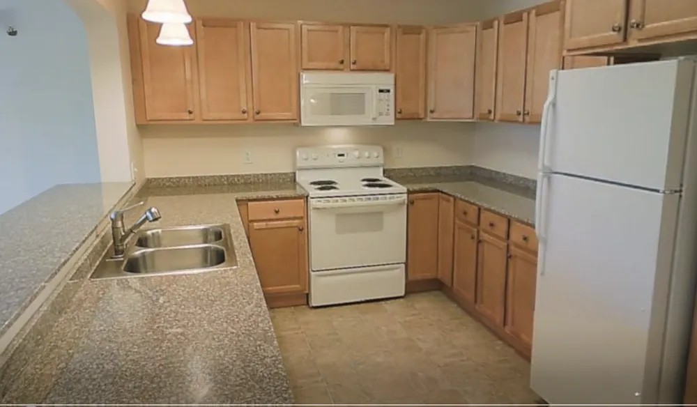 3 bed, 2.5 bath, 1485 sqft, $2,252 — Photo 3